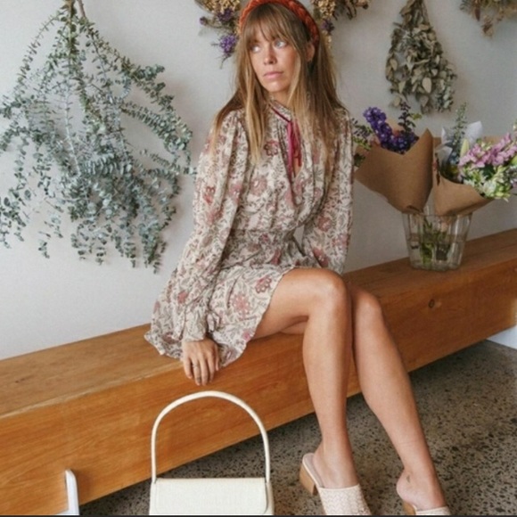 🆕 Lovestitch, Ingrid Floral, 🥰 Natural/Sage, Lg - Picture 1 of 7